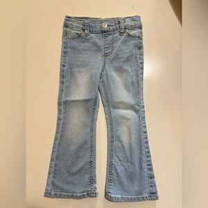 Social Academy Blue Denim Flared Jeans toddler girls’ size 3T Pull on